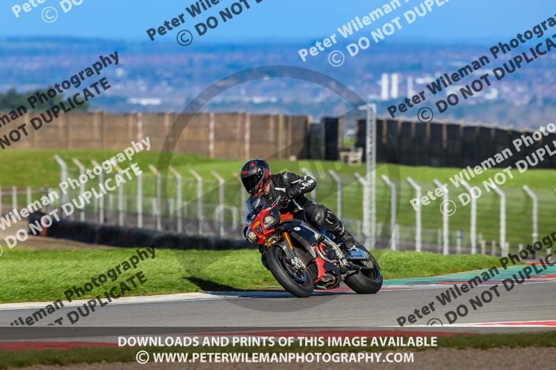 donington no limits trackday;donington park photographs;donington trackday photographs;no limits trackdays;peter wileman photography;trackday digital images;trackday photos